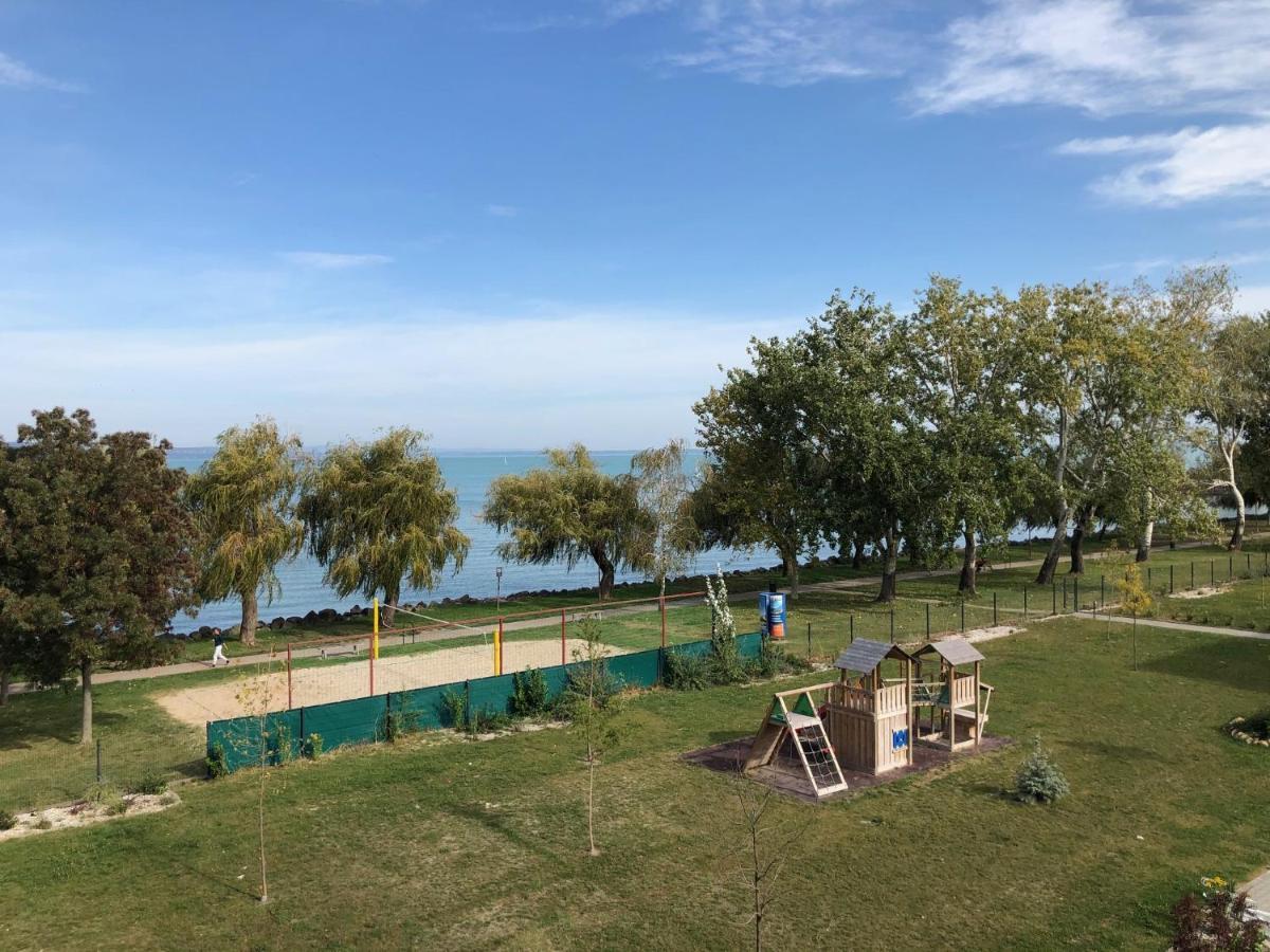 Silver Coast Apartman Siófok Exterior foto
